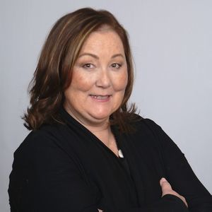 Meet your Posher, Hulya